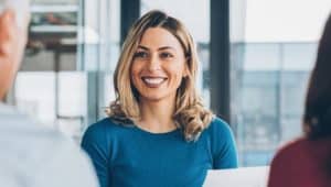 comosedarbemnotrabalho10passosparasedestacarnaempresa