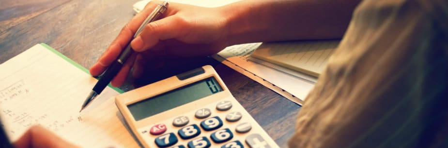 estudante de curso tecnologo em gestão financeira