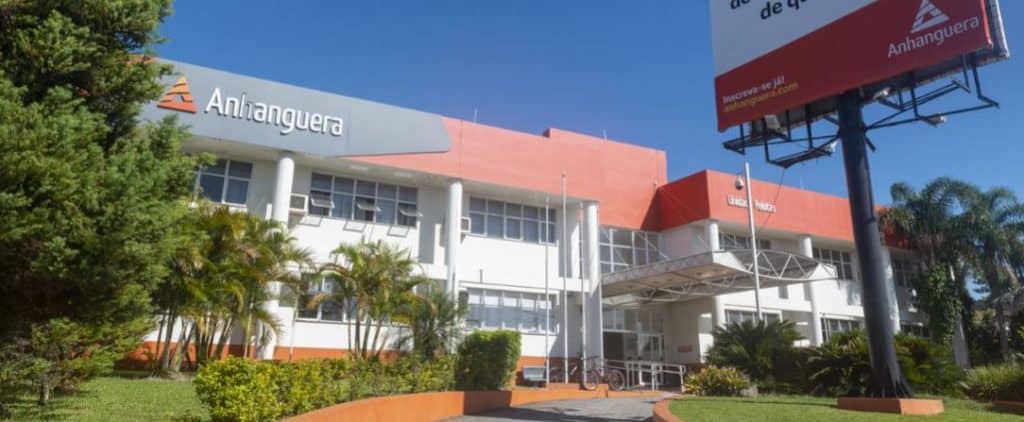 Fachada Anhanguera Pelotas